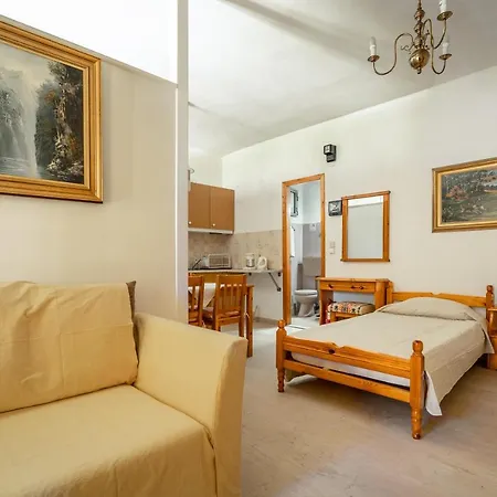 Makis Family Apartment Katelios