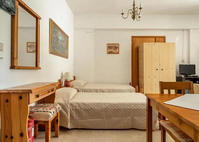 Makis Family Apartment Katelios