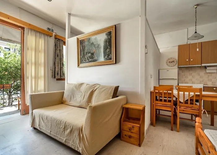 Makis Family Apartment